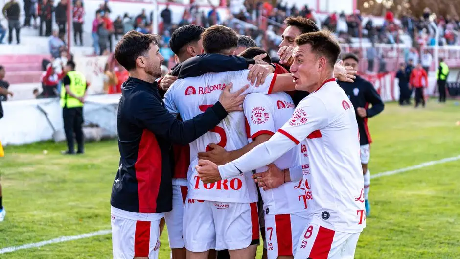 Pogoń Zduńska Wola wygrywa premierowy mecz sezonu 5:3 z Wartą Działoszyn