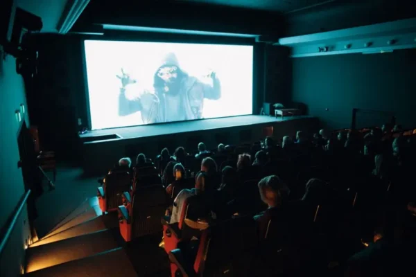 Przedpremierowy pokaz filmu Almodóvara w Kinie w Ratuszu