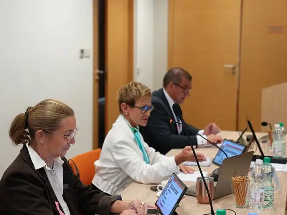 XXXI sesja Rady Miasta Zduńska Wola – obrady trwają w MDK