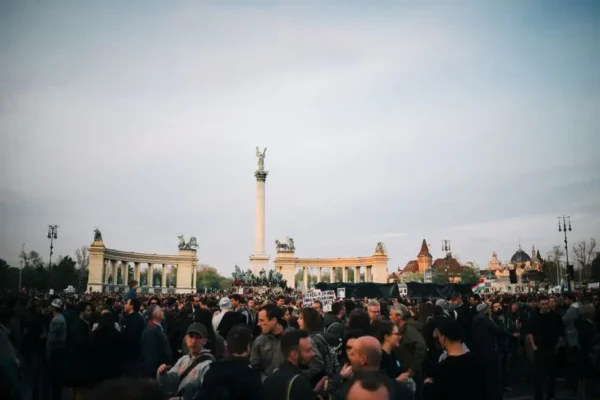 Mural kpt. Władysława Jachowicza „Konara” odsłonięty w Zduńskiej Woli