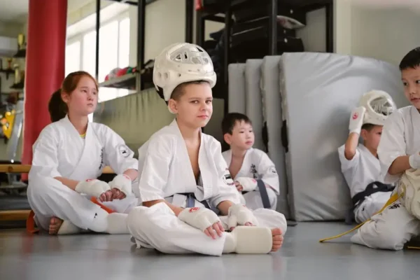 Karate w GOKiS Zapolice – trening, zabawa i nowe wyzwania dla dzieci
