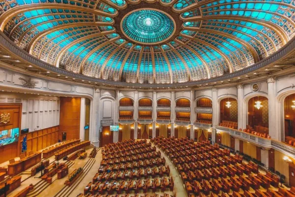 Sejm odrzucił zmiany w dwukadencyjności. Którzy samorządowcy w Łódzkiem nie wystartują w 2029?