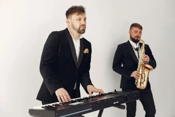 Zduńska Wola: odsłonięcie rzeźby Siudmaka i koncert „Porta ad astra”